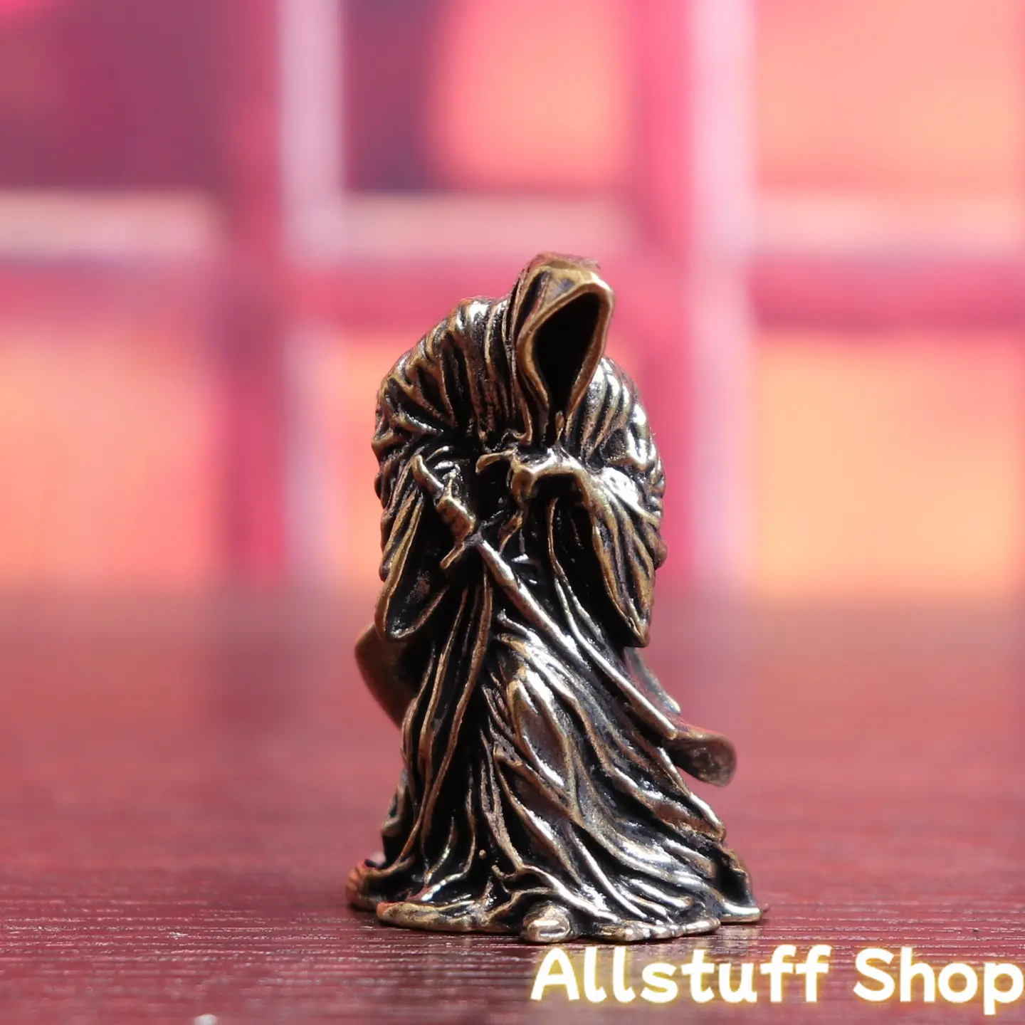 Retro Killing God Themed Collectible Figurine - Creepy Cute Artistic Decorative Ornaments, Bedroom/Living Home Office Desk Statue, Home Supplies