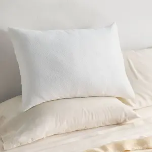 Standard/Queen Medium/Firm Memory Foam & Down Alternative Firm Bed Pillow - Casaluna