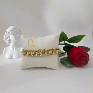 LaYaiBoutique #1950 High quality 14k gold plated bracelet LaYaiBoutique #1950 High quality 14k gold plated bracelet