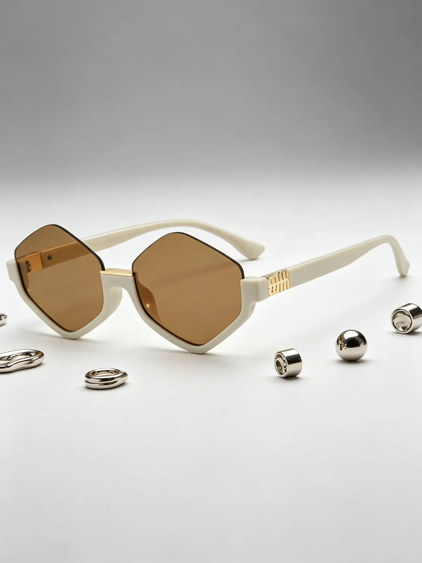 Vintage Geometric Women's Sunglasses, Polarized Uv400 Protection, Uv Blocking Sunglasses, Uv Protective Sunglasses, Cream Frame with Accents, Fashion Hexagonal Frame, Streetwear and Beach Style, Summer Sunglasses
