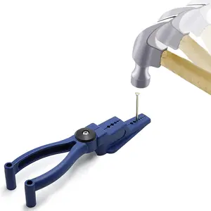 Plastic Pliers, Home Tool Auxiliary Pliers, Jelanry Secure Nails Anti-smashing finger Joint Pliers for More Safety for Hammering Nails Easy to Position and Keeps Fingers Safe