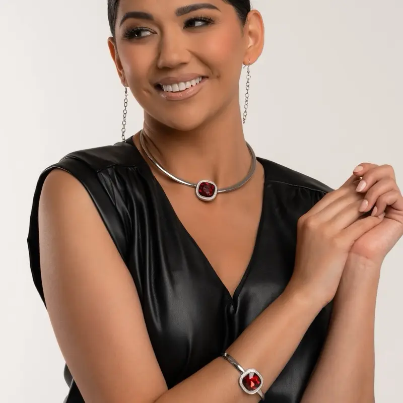 Asscher Assumption Red Rhinestone Set - Elegant Necklace & Bracelet Set with Vibrant Red Rhinestones for Stylish Outfits