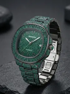 A new men's green full diamond steel strip with a fresh square circular dial, personalized, cool, fashionable, High End Watch, luminous, waterproof calendar, modern style, fully automatic mechanical watch, Automatic Watches, Water Resistant Watch