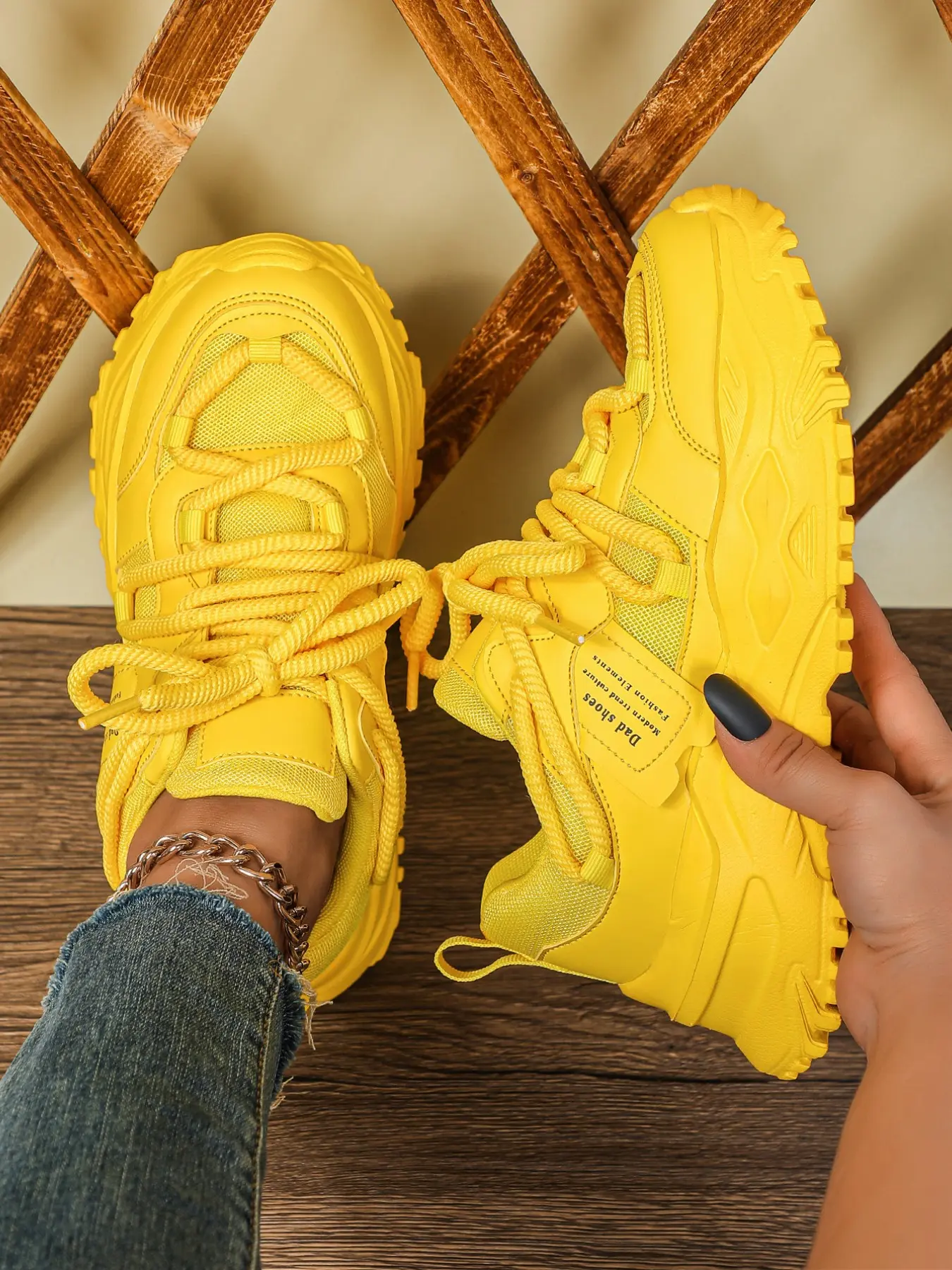 Women's New Dopamine Trendy Couple Casual Sports Shoes, Comfortable Breathable Low Top Lace-Up Dad Sneakers, All Season Sneakers, Perfect for Various Occasions