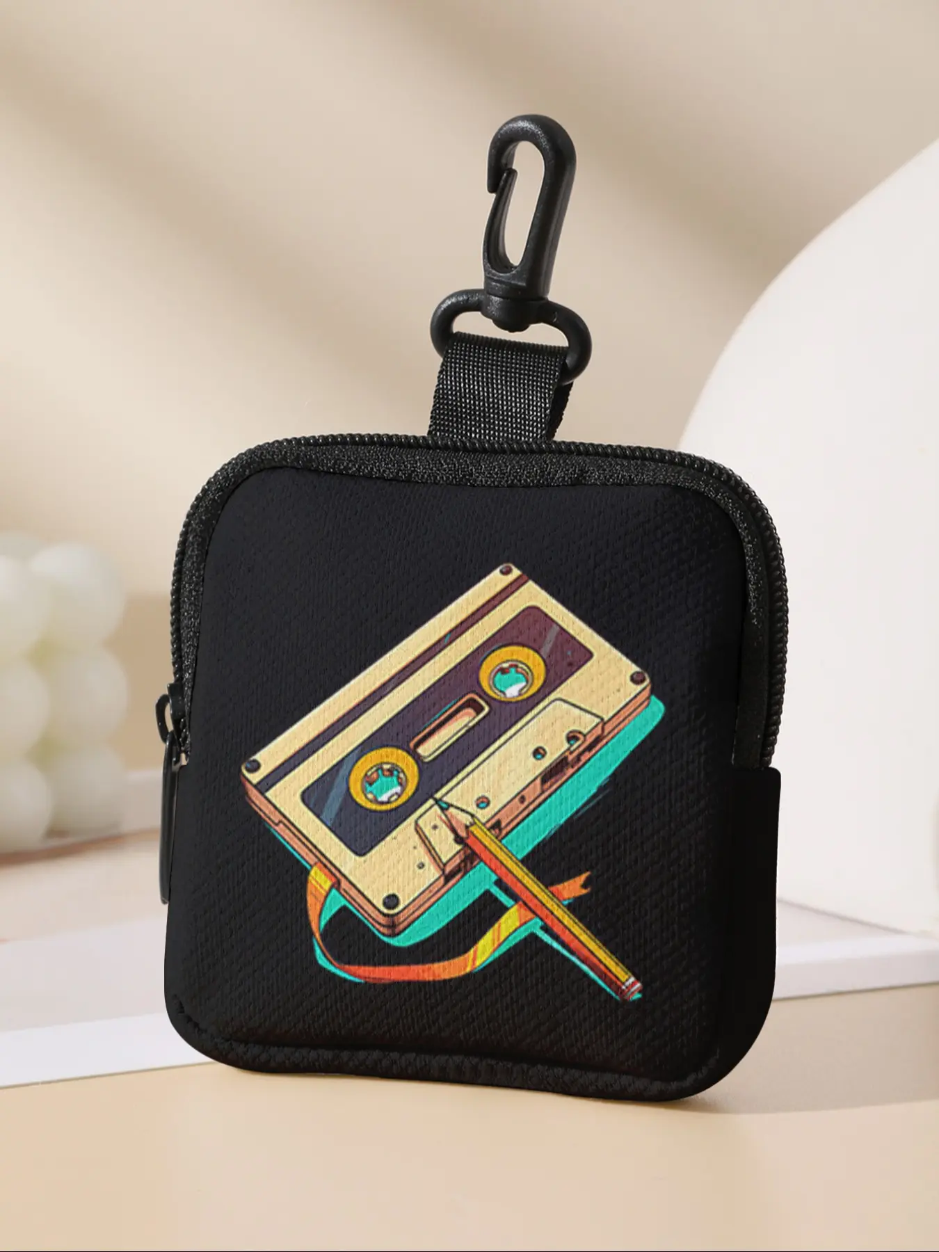 Magnetic Coin Wallet with Tape Pattern, Casual Trendy Durable Fashion Wallet, Durable Polyester, Digital Print, Multi-Functional Key Card Holder, Ideal Gift
