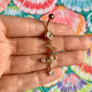 Crystal & Pearl Moon Belly Button Ring - Gold-Tone Design with Moon and Star Accents