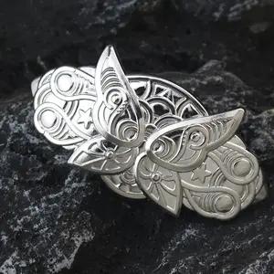 Frieren: Beyond Journey's End Anime Frieren Fern Cosplay Hairpin Unisex Alloy Headwear Hair Clip Butterfly Headwear Halloween Party Gift Accessories Props