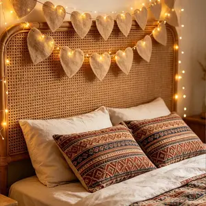 15pcs Vintage Burlap Heart Flags Garland, Natural Hemp Heart Bunting with Rope, Rustic Country Style for Walls, Fireplaces, Photos, Parties