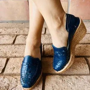 Handmade Leather Wedge – Michoacán, Mexico, Genuine Woven Leather, Lightweight & Comfortable, Elegant Artisan Design, Ideal for Daily Wear
