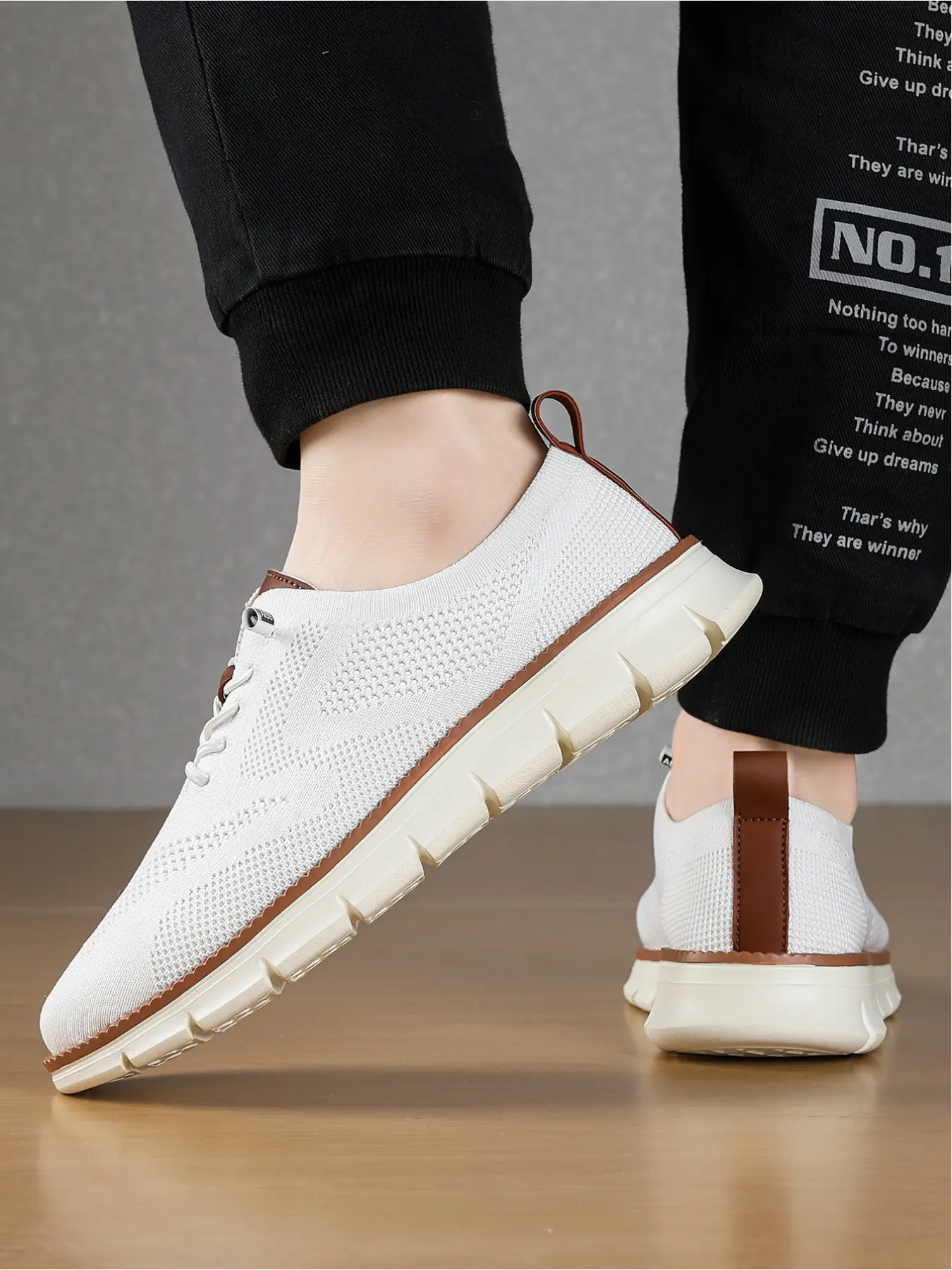 1 Pair Couple Style Casual Lightweight Breathable Walking Shoes, Anti-Slip & Wear-Resistant, Simple & Versatile for Work, Walking & Daily Outings