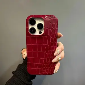 New High-Quality Burgundy Crocodile Pattern Half Pack Phone Case For iPhone 17 Air 16 E 15 14 Plus 13 12 11 Pro Max Anti-Fall Hard Shockproof Smartphone Protective Cover