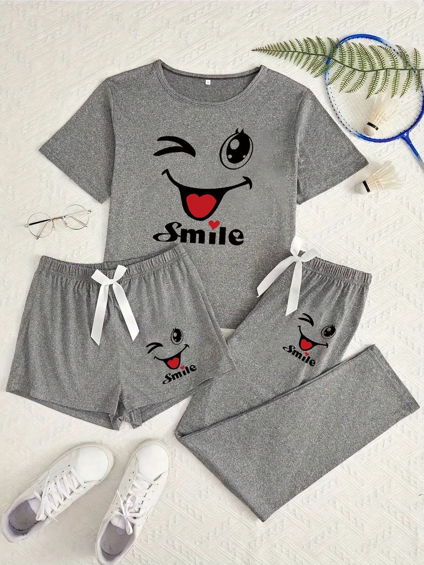 Cute Smiley Face Three-Piece Set, Cartoon Pattern, Loose-Fitting Casual Home Wear, All-Seasons Comfortable Clothes