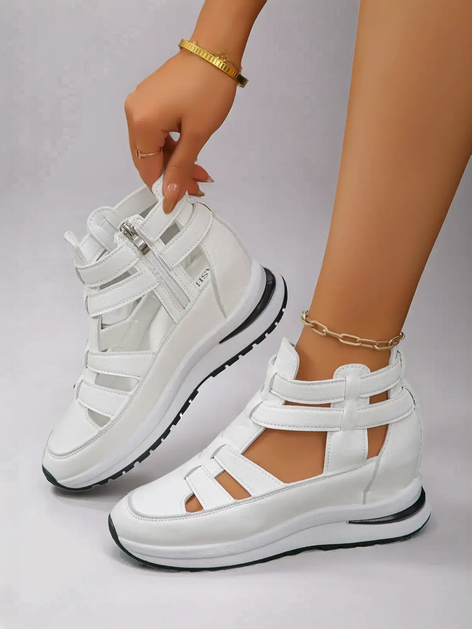 Fashionable White Color Platform Sandals, Casual Comfortable Thick Soled Sandals for Summer, Female All-match Round Toe Sandals for Daily Wear, Trendy