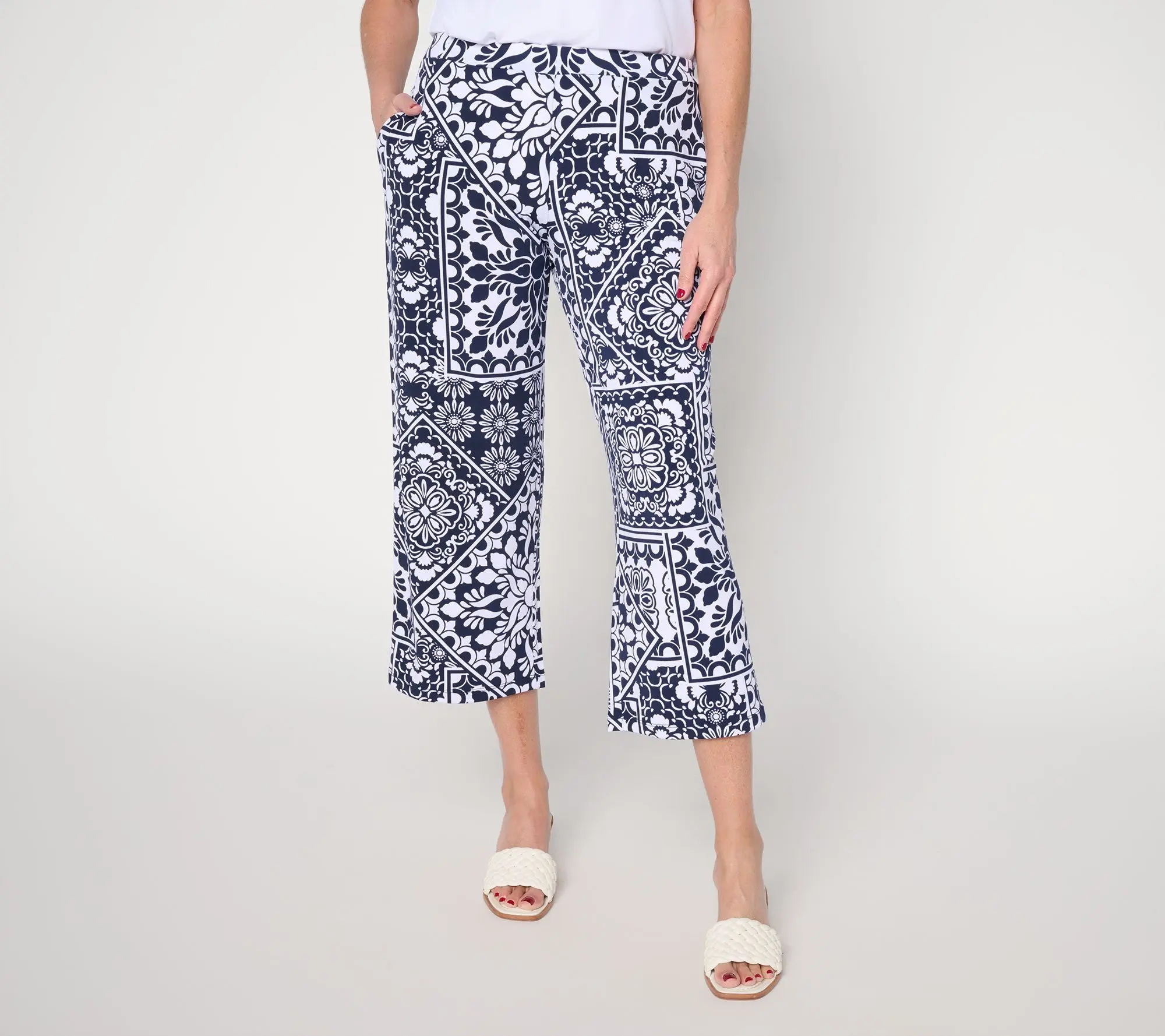 Susan Graver Petite Printed Liquid Knit Straight Leg Crop Pant