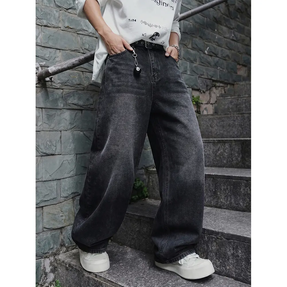 2-pack men’s summer trendy brand washed wide-leg jeans. European sizing, loose “curved blade” cut jeans. Street/high-street style denim long pants. Deep blue gradient wash denim fabric. Mid-rise button front closure. Suitable for everyday men’s fashion st