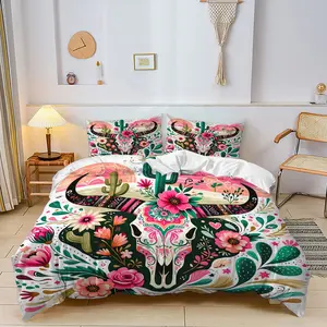 Polyester Boho Bull Skull Duvet Cover Set, Western Tribal, Floral Bedding Set with Feathers & Animal Prints, 2/3-Piece Bedding, Rustic Bedroom Decor, Fade-Resistant & Easy Care, Gift for Modern Farmhouse Lovers Pillowcase 1/2 pcs