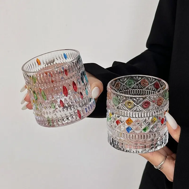 Minimal Luxury Crystal Tumbler with Smooth Spin Design,Hand-Painted Embossed Rotating Whiskey Glass Minimal Luxury Crystal Tumbler with Smooth Spin Design,Hand-Painted Embossed Rotating Whiskey Glass