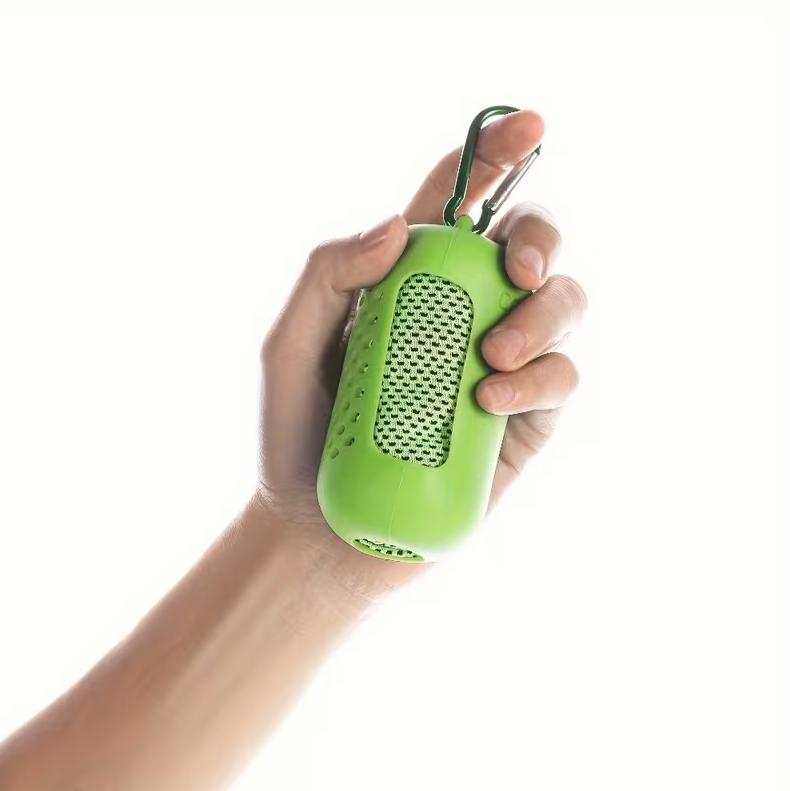 5pcs Cooling Towels (32"x12"), Microfiber Chilly Towels Soft Breathable Gym Ice Towel for Workout, Yoga, Sport, Silicone Set Travel Sweat Towels Fast Drying Lightweight Cooling Neck Wraps