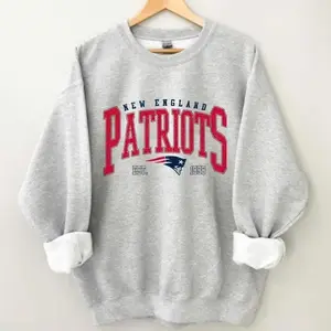 New England Football Sweatshirt, Retro Team Graphic Unisex Crewneck