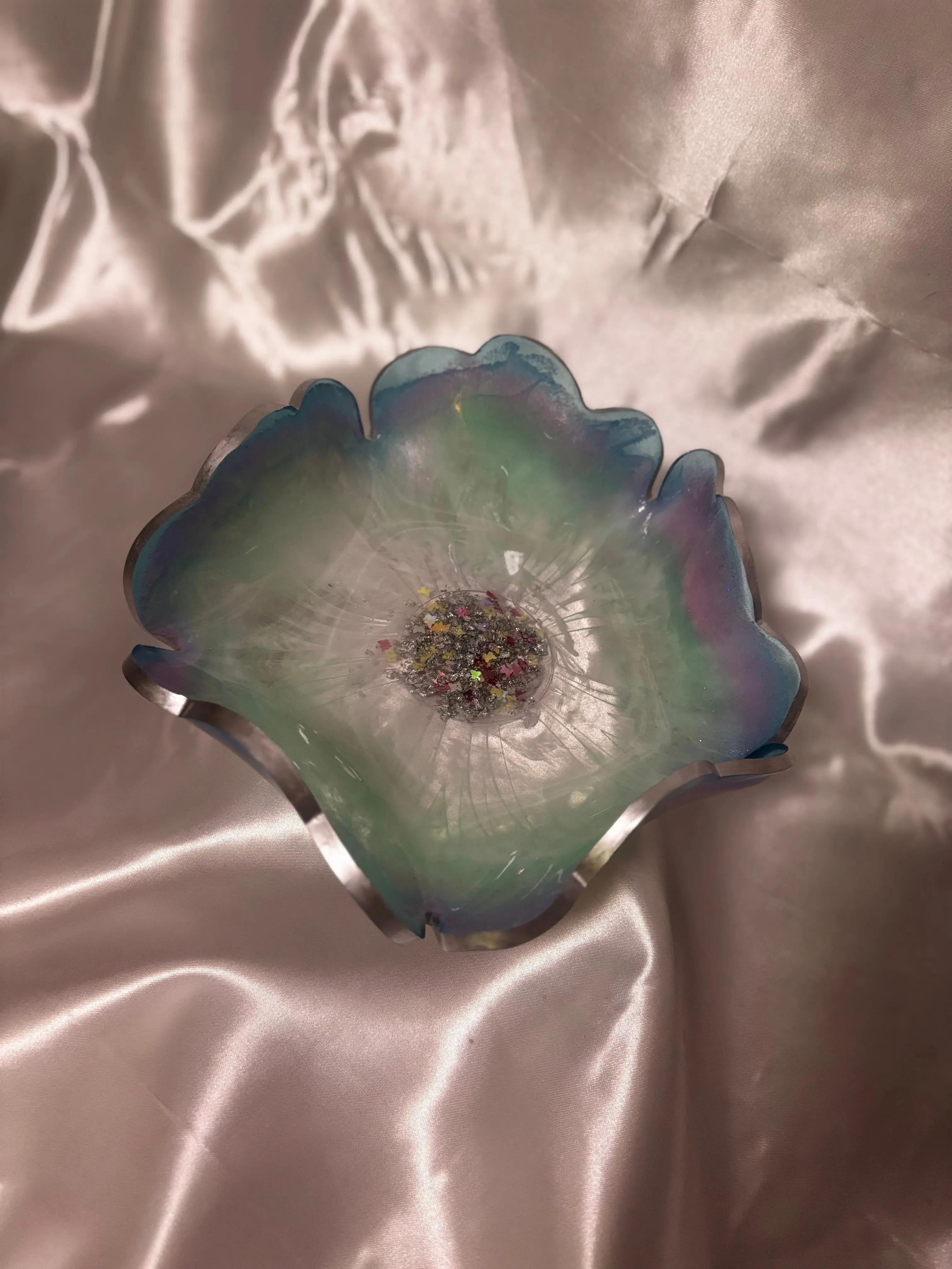 Resin Decorative Flower Bowl