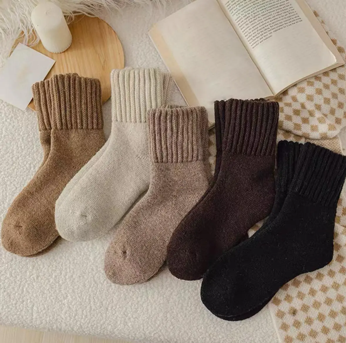 Spixelsocks Women's  Warm Solid Color Mid-Calf Socks - Casual Style - 5-Pair Set - Value Pack - Ideal for Daily Wear in Autumn & Winter - 100% Polyester - Machine Washable