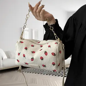 Aesthetic Strawberry Purse – Cute Corduroy Crossbody Tote Bag with Gold Chain, Perfect for Travel, Dates & Everyday Soft Girl Outfits POYIPI