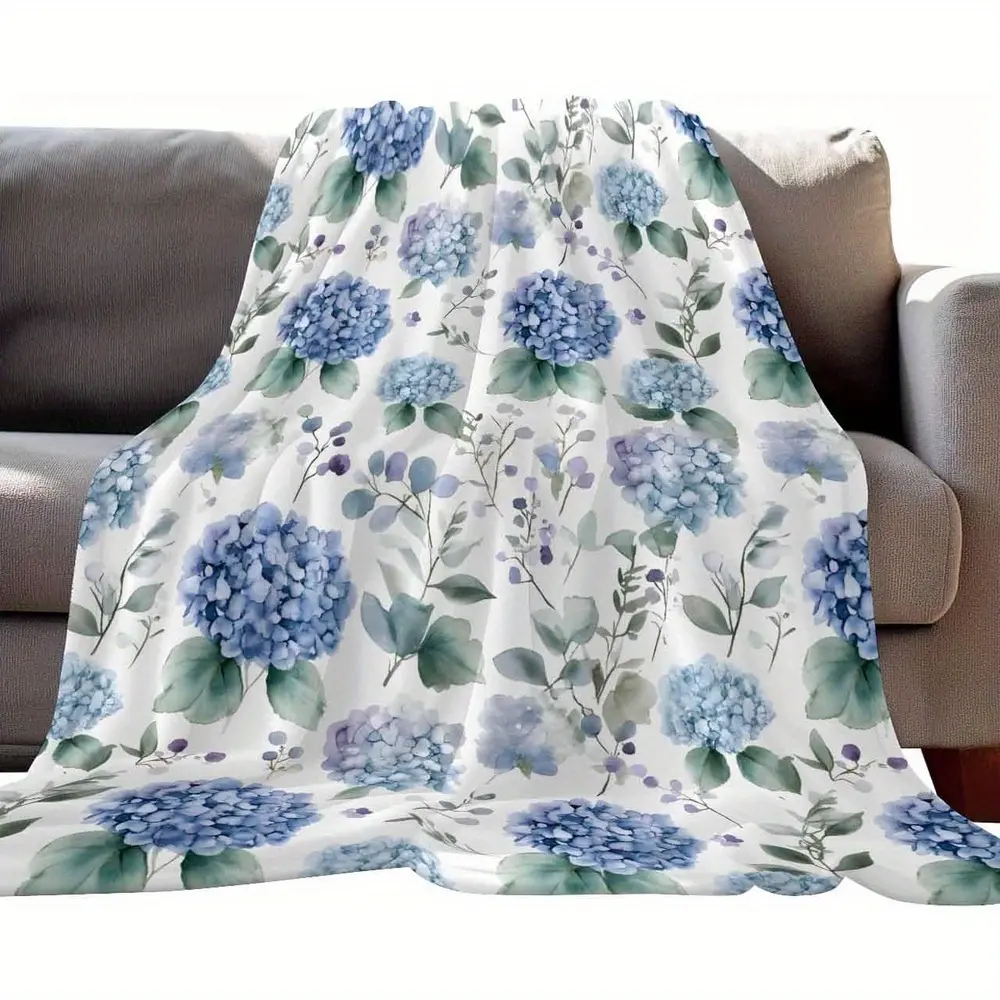 Woven Flannel Throw Blanket - 280GSM, Cozy Blue Hydrangea Single-Sided Print, Retro Vintage Room Decor, Soft Warm Lightweight, Fading-Resistant, Wrinkle-Resistant, Easy Care, Mother's Day Gift for Bedroom Bed Sofa