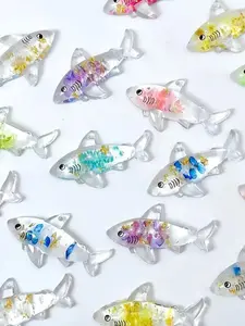 10pcs Luminous Acrylic Shark Charms, Assorted Colors, Bead Assortment, Sea Ocean Animal Miniature Models, Artificial for Fish Tank & Garden Decor, DIY Jewelry Making, Necklaces, Earrings, Keychains, Home Party Decorations, Halloween Christmas Decoration