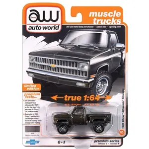 Auto world 1981 Chevy Silverado Stepside 4x4