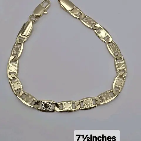 love fashion hearts shapes bracelet GOLD-PLATED 7 ½inches beautiful style 6MM