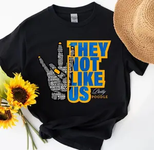 Sigma Gamma Rho T-shirt. Sigma Gamma Rho 1922 T-shirt. Sigma 1922 T-shirt. SGRhos, Lady Sigmas, Sigma Women, Pretty Poodles.