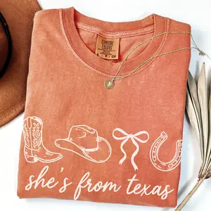 Women's Comfort Colors Tee She's From Texas Soft Cotton Vintage Wash T-shirt Western Coquette Cowgirl Rodeo Doodle Design Cowboy Boot Horseshoe  Tshirt Everyday Womenswear Printed Tops Streetwear Style