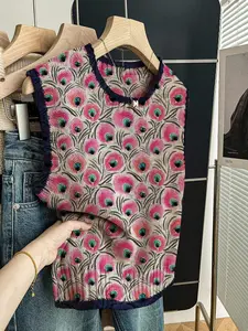 1 Piece Women's Loose Sleeveless Crew Neck Knitted Top with Dark Blue Trim, Color Block & Pink Floral Print, Spring & Summer Casual Style, Can Be Worn Alone or with a Vest, Suitable for Daily Outdoor Wear