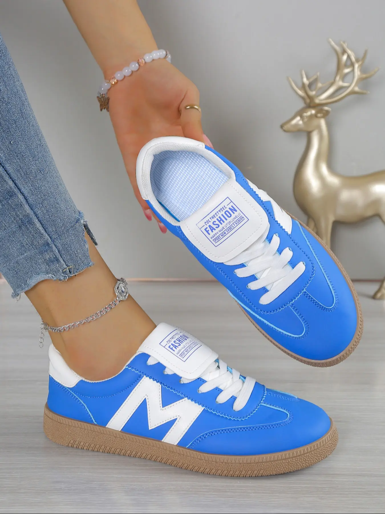 Women's Retro Blue Colorblock Sneakers, Large M Logo, Versatile Casual Shoes for Daily Commute & Sports Outing, Lifestyle Colorblock Sneakers, All Season Sneakers