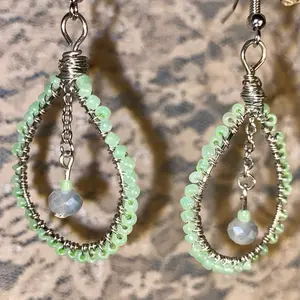 Elegant Teardrop Earrings with Green Beads and Silver Wire Wrap for Women's Fashion Accessories Stylish Jewelry