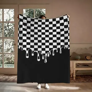 Black And White Checkered Flannel Blanket, 1 Count Melting Drip Chess Soft Throw, Grunge Y2K Room Decor, Cozy Nap Blanket for Home Office Travel, Suitable for Sofa Bed Couch, Cool Statement Piece, Gift for Teen Girls Boys
