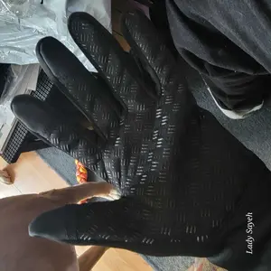 review image 8