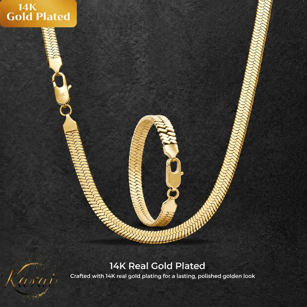 14K gold-plated blade necklace or bracelet, 7mm in width. Worn alone, it exudes a gentle elegance; layered with other pieces, it presents a refined and stylish flair.
