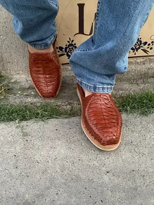 Mens Huarache Sandal ~ All Sizes Boho- Hippie Vintage ~ Mexican Style ~ Colorful Leather ~ Mexican Huaraches ~ Shoes ~ Shoes Leather