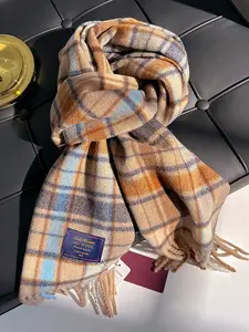 Women's Plaid Pattern Scarf, Casual Fitted Structure Design, Warm Daily Wear Accessory, Fashionable Comfortable Multifunctional Shawl for Fall & Winter