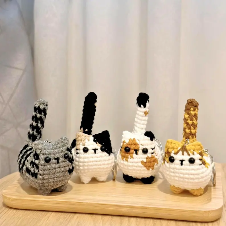 Crochet Cute Cat Keychain, Handmade Mini Crochet Amigurumi Cat Keychain, Cute Keyring, Crochet Cat, Cute Gift