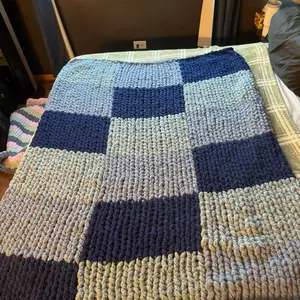 Blue Plaid Chunky Blanket
