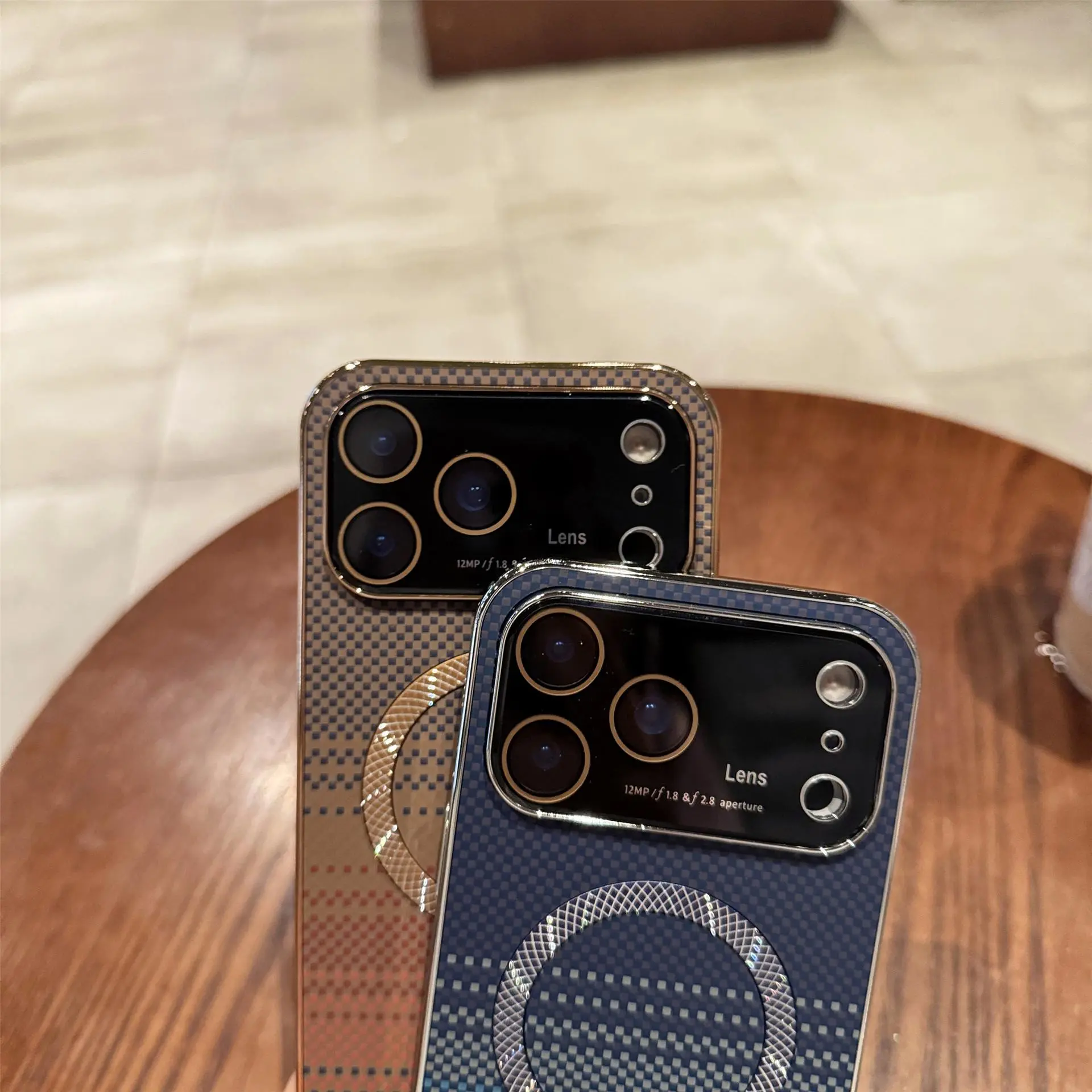 Suitable for iPhone 17 Magnetic Phone Case Rotating Stand iPhone 16 Pro Max Large Window Electroplated Fiber Texture Suitable for iPhone 17 Magnetic Phone Case Rotating Stand iPhone 16 Pro Max Large Window Electroplated Fiber Texture