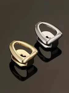 Stylish Hollow Heart Design Teeth Caps, Perfect Fit Side Tooth Covers for Daily Wear, Trendy Hip-Hop Accessory