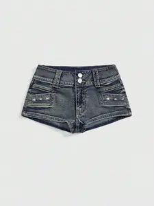 Punk Rock Style Summer Carnival Party Casual Women's Slim Shorts, Korean Retro Vintage Skull Rivet Denim Shorts, Back-To-School