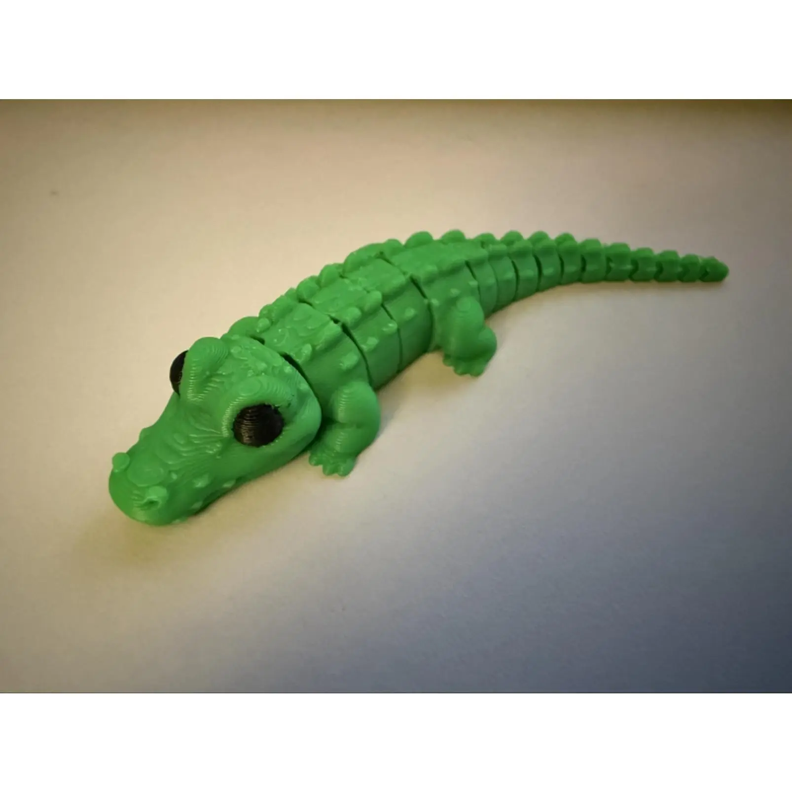 Flexi Crocodile Toy - Green Color, Flexible Design, Ideal for Kids, Fun and Durable Plaything