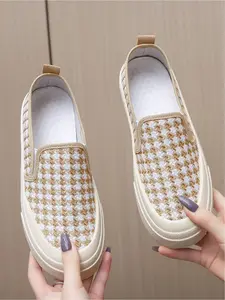 Ladies' casual sports shoes, thick soled canvas shoes, woven upper soft, skin friendly, breathable and comfortable, classic and fashionable plaid pattern, versatile and preferred for daily commuting, leisure shopping and shopping