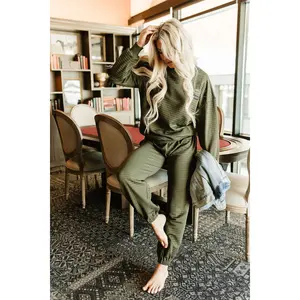 Ampersand Avenue Quilted Pullover - Olive &ave