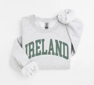 Ireland Sweatshirt, St Patrick's Day Pullover, Vintage Varsity Aesthetic, Trendy Travel Destination Gift, Unisex Crewneck Sweatshirt