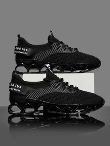 1 Pair 2-Color Flyknit Casual Sports Shoes, Running Shoes (39-47 Sizing) - Breathable Flyknit Upper + TPU High-Elastic Anti-Slip Sole + Comfortable Wrapping Lining, For Daily Casual & Light Sports Outfits